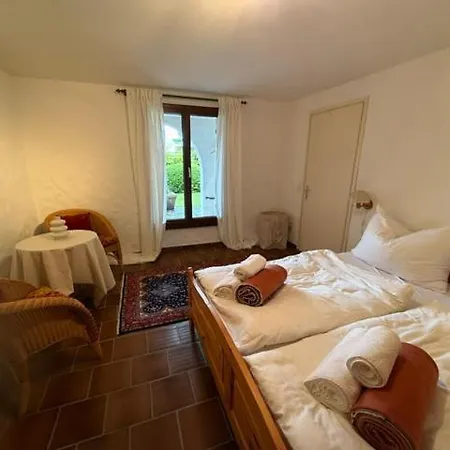 Mediterranes Lebensgefuehl Tessin Gerra (Locarno)
